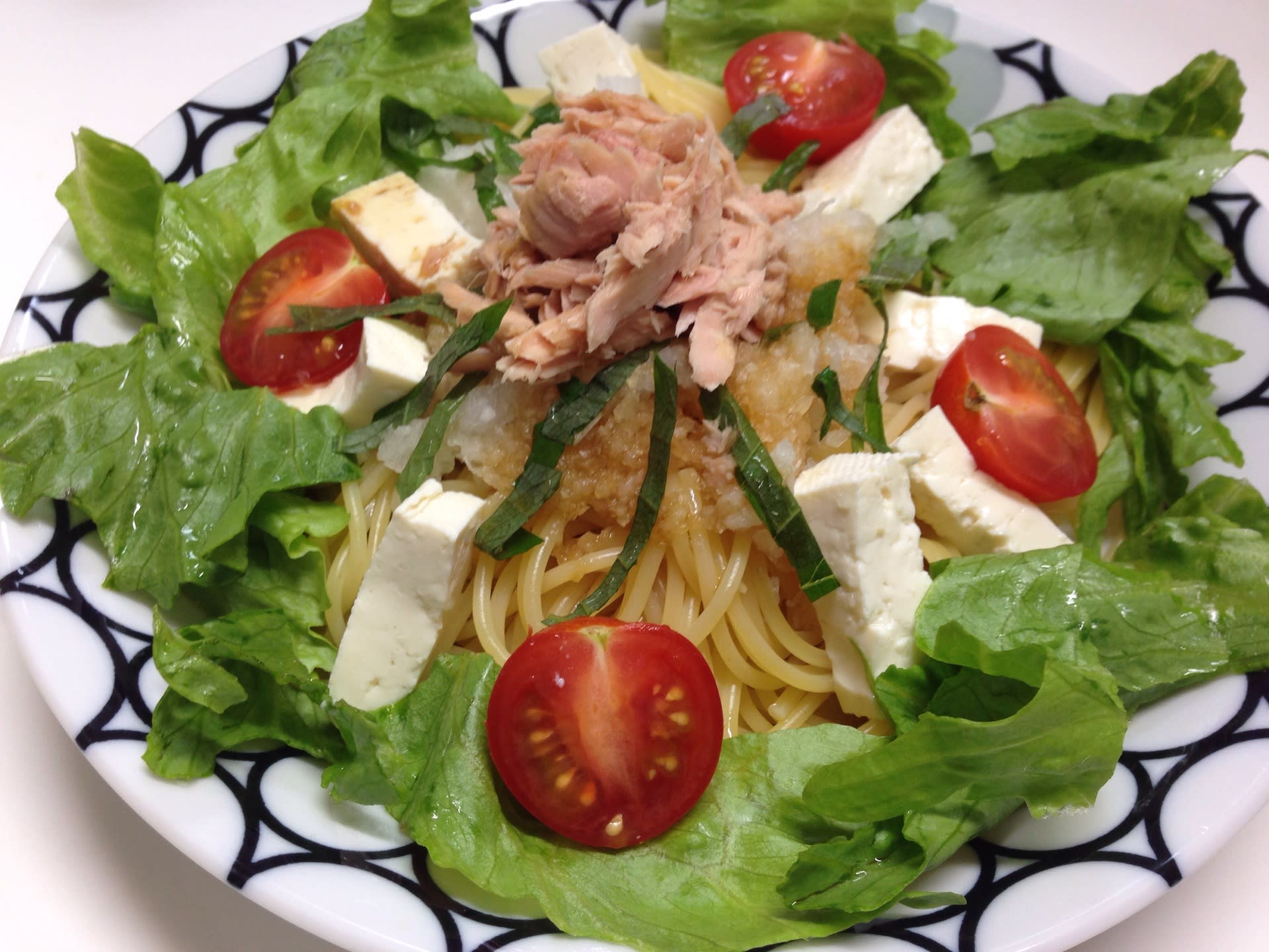 男の料理第６弾 野菜とシーチキンのパスタ